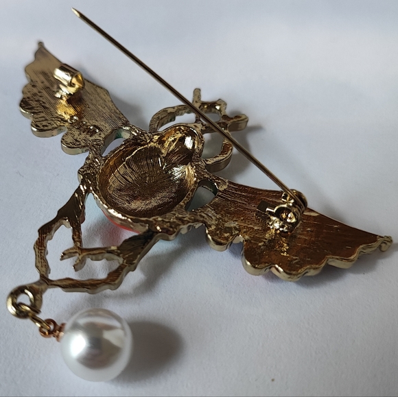 Winged Faux Pearl Enamel Scarab Brooch Signed S&M Pin Bug Insect Beetle NWOT - Picture 4 of 5